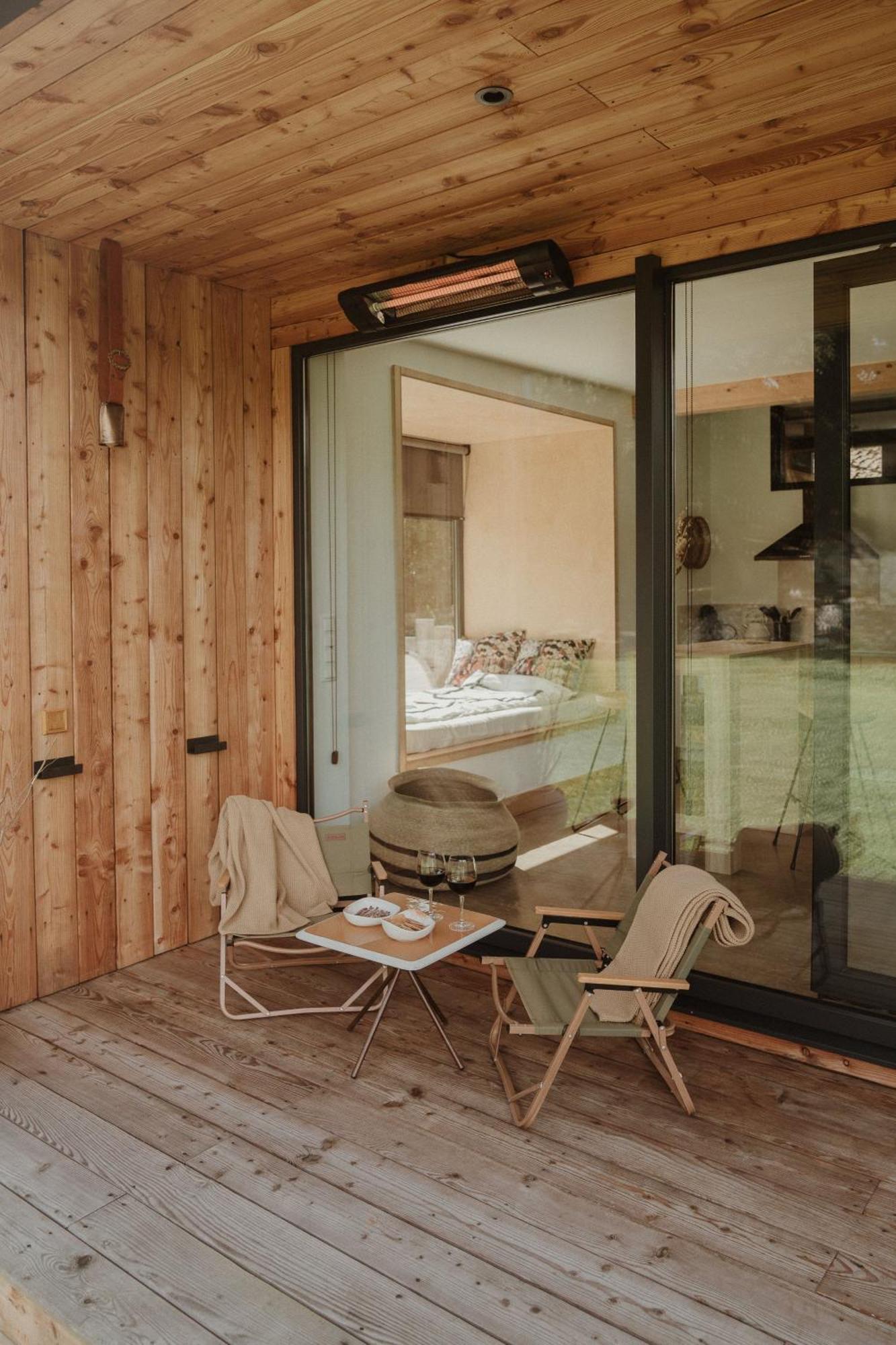 Vibe Luxury Cabins Arnuero Luaran gambar